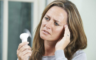 علت داغ شدن کف دست و پا در بارداری و درمان گر گرفتگی