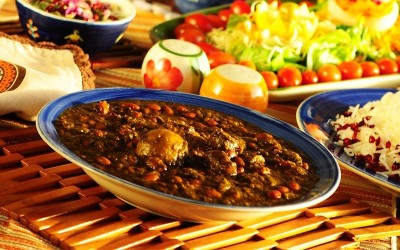 خورشت قورمه سبزی  خورشت قورمه سبزی
