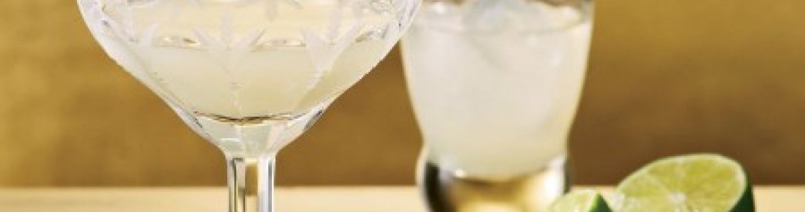 شربت عرق بیدمشک شربت عرق بیدمشک