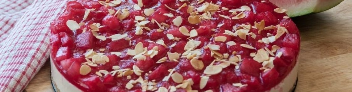 چیز کیک هندوانه چیز کیک هندوانه