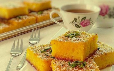 کیک باقلوایی زعفرانی کیک باقلوایی زعفرانی