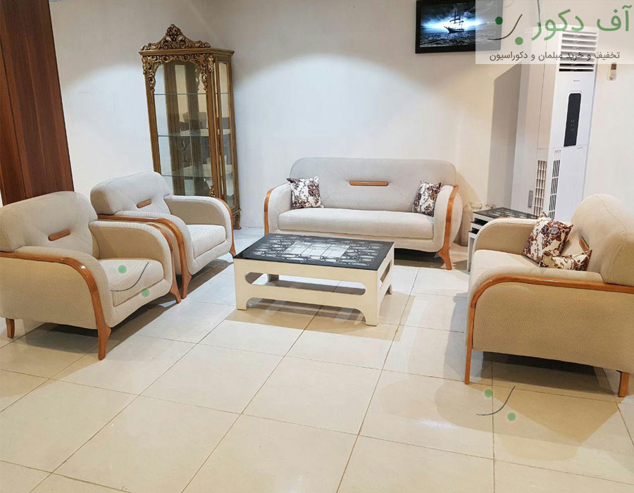 مبل راحتی کلاسیک مونت کومری مبل راحتی کلاسیک مونت کومری