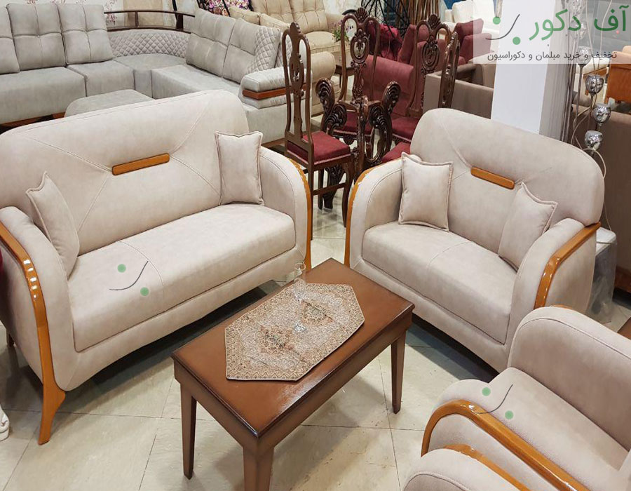 مبل راحتی کلاسیک مونت کومری مبل راحتی کلاسیک مونت کومری