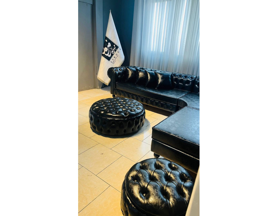 مبل ال لوکس چستر انگلیسی