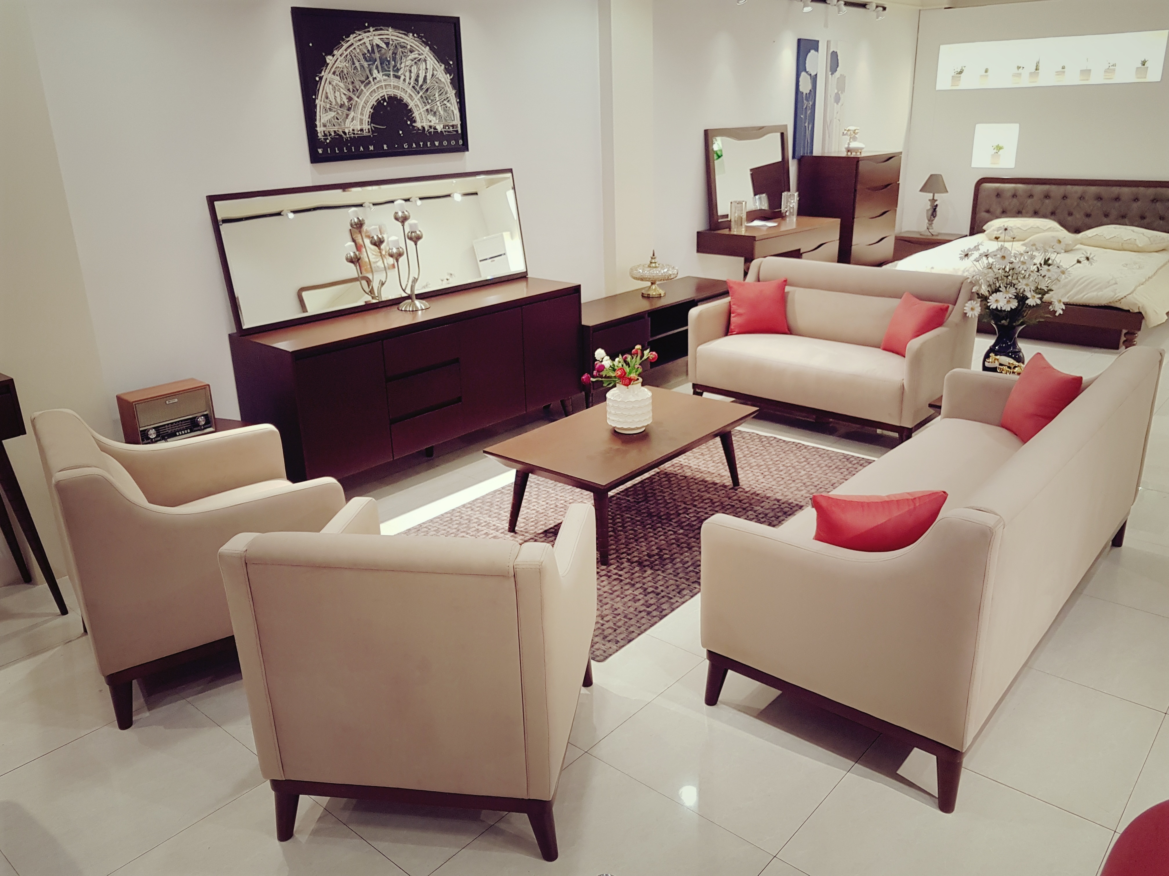 بازار مبل کوروش زنجان