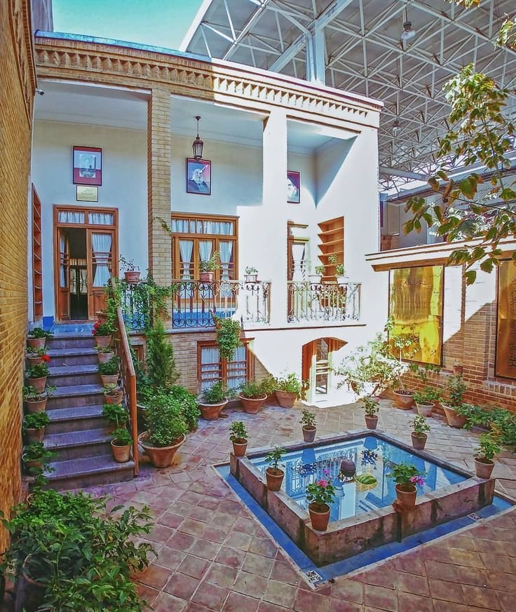 ساخت خانه به سبک سنتی