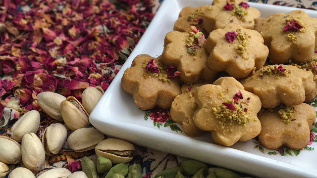 طرز تهیه شیرینی نخودچی