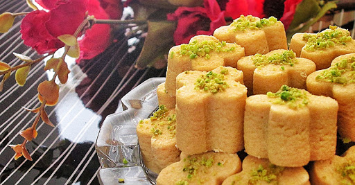 دستور پخت شیرینی نخودچی