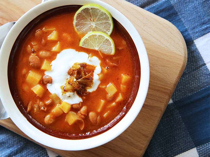 خوراک لوبیا چیتی و سیب زمینی