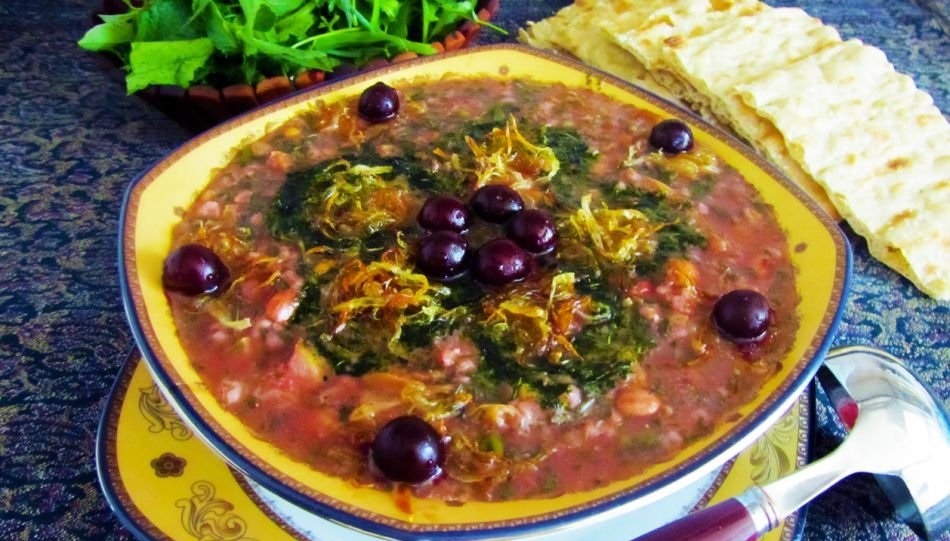 دستور پخت آش گیلدیک اردبیلی