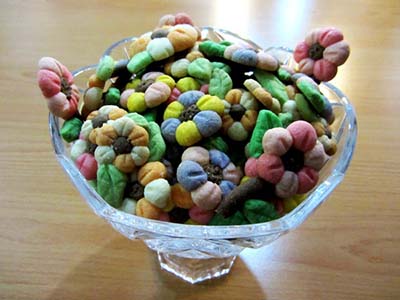 مواد لازم برای تهیه شیرینی پاپاتیا