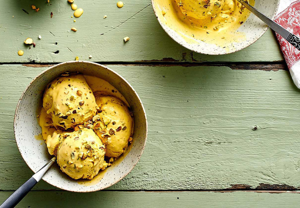 طرز تهیه بستنی سنتی