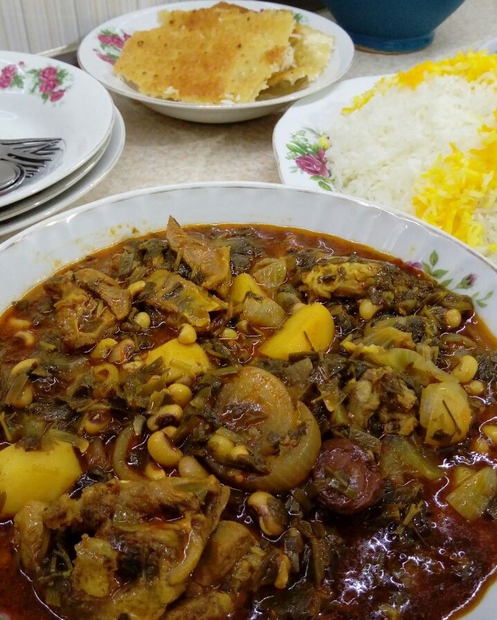 خورشت پیاز با لوبیا