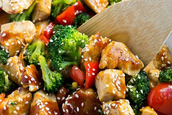 غذای چینی با سبزیجات